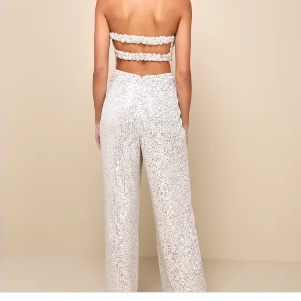 Lulu’s sequin jumpsuit - Picture 4 of 4